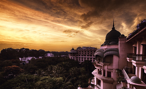 sky india sunrise hotel view bangalore leela hdr