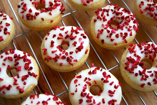 Mini Baked Vanilla Doughnuts with Limoncello Glaze and Freeze Dried Raspberries