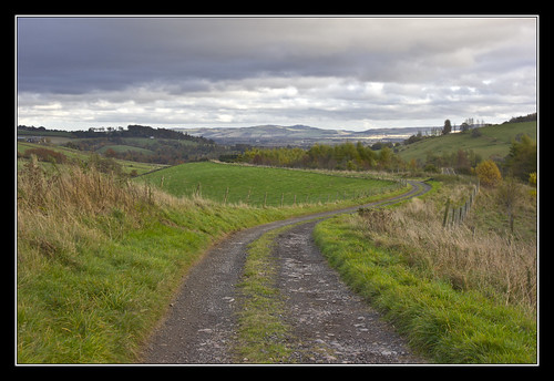track path hills fields blairgowrie perthkinross drumlochy glasclune