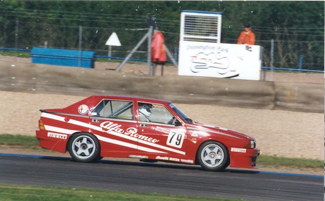 Julian Birley with the 75 1.8 Turbo now owned by Chris Whelan during his only race with it at Donington in September 2002.