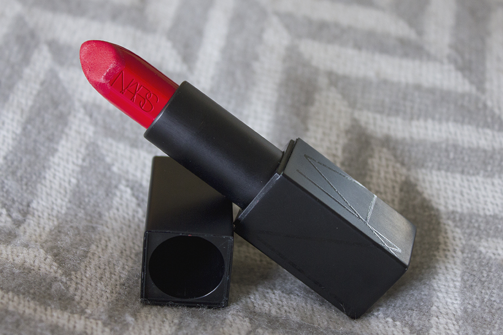 nars-audacious-lipstick-annabella-red