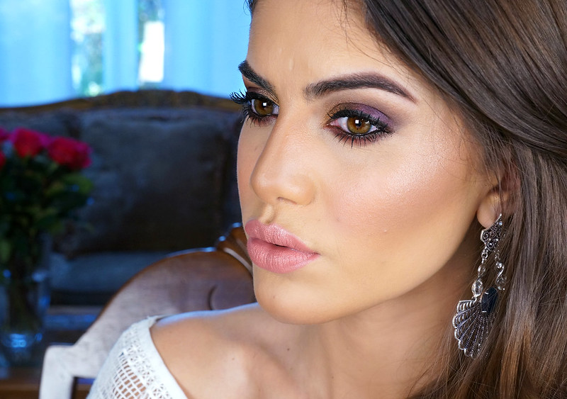 Sunset inspired ombre eyes makeup tutorial by Camila Coelho
