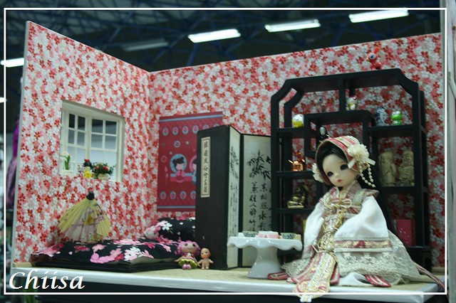 Dollhouse et Diorama de Chiisa - Photos diorama Alice (p7) - Page 6 15413686997_f9a7aabd74_z