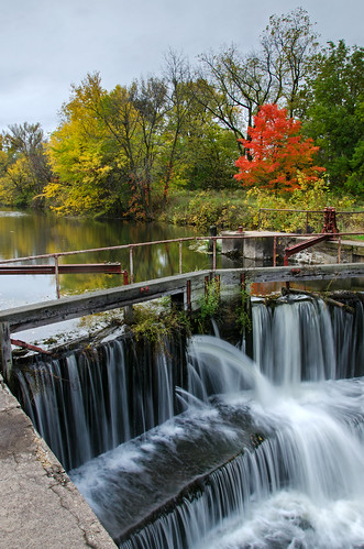autumn fall water canal waterfall illinois lock gates geneseo hennepincanal