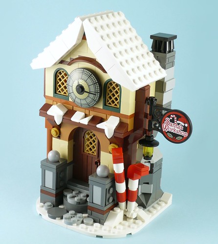 LEGO 10245 Santa's Workshop 13