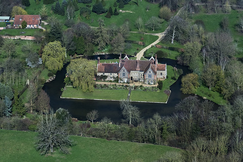 elsinghall moats moated moat mansion norfolk aerial eastanglia aerialphotography aerialimage aerialphotograph aerialimagesuk aerialview droneview viewfromplane britainfromabove britainfromtheair highdefinition hidef highresolution hirez hires