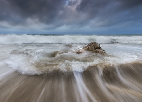 sea seascape water wales landscape waves cloudy tide cloudscape anglesey churchbay porthswtan