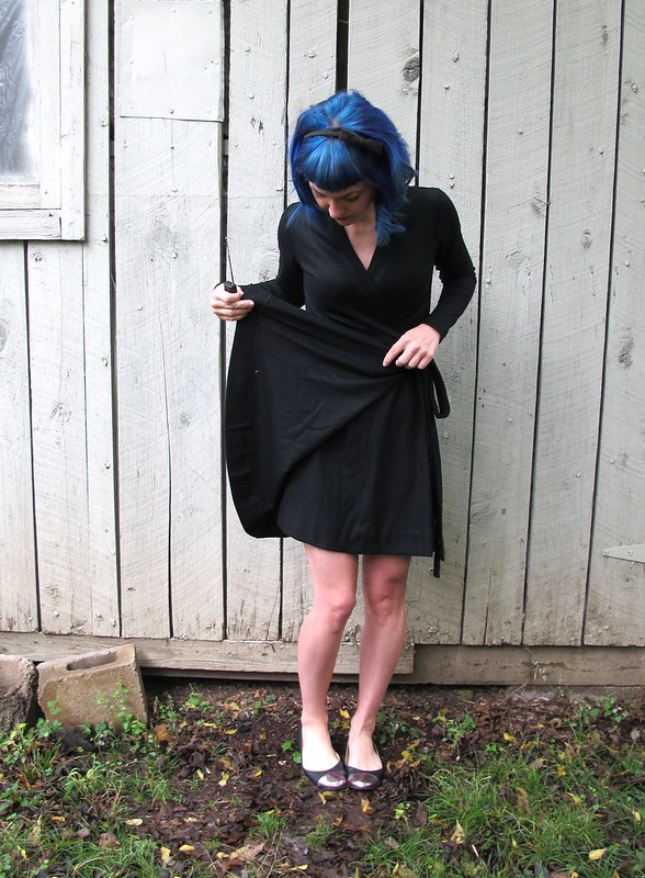 DVF Black wool dress made with Mood Fabrics