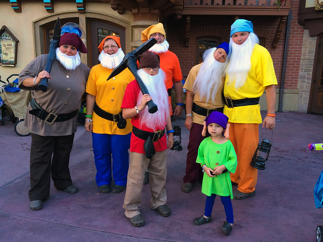 Costumes at MNSSHP