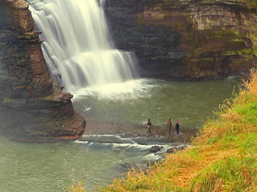 waterfall fishermen pillar lowerfalls rochesterny