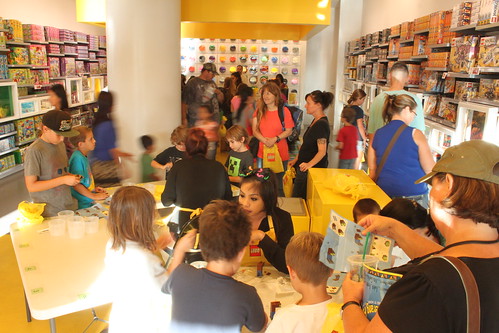 LEGO Store October 2014 Monthly Mini Build Event