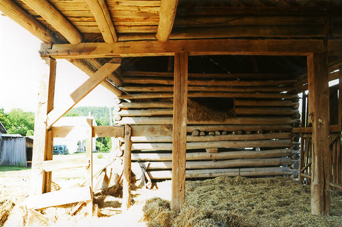 county trees ohio house mountain building film loft barn pen photo ross log farm hill twin double structure historic frame round scanned opening hay teardrop demolished township jamb outbuilding joists mortise tenon haymow braced mortised tenoned ca2011 roundlog unchinked