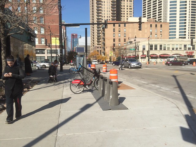 1. Roosevelt and Wabash sidewalk for @divvybikes, 2. return to original location, 3. Blackhawks bike!