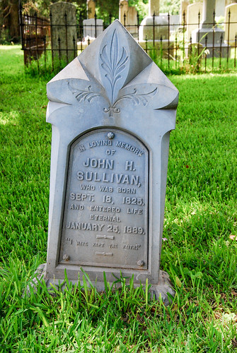 cemetery grave graveyard louisiana unitedstates sullivan byrobin cheneyville rapidesparish nikond80 trinityepiscopalchurchcemetery johnholmessullivan