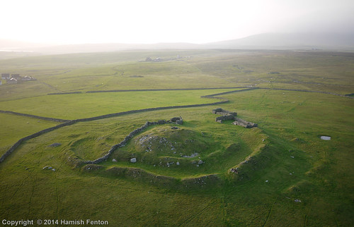 archaeology scotland kap archaeological dunrossness shetlandisles boddam kiteaerialphotograph september2014 brochofdalsetter