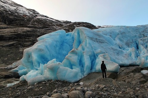 travel norway canon explorer glacier hiker jostedalsbreen g11 sognogfjordane nigardsbreen