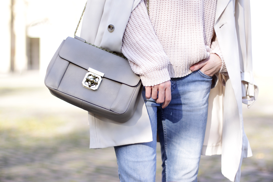 Chloé bag Monnier Frères nude trench coat bow pumps nude light autumn outfit blue jeans zara cats & dogs ootd outfit fashionblogger germany ricarda schernus 3