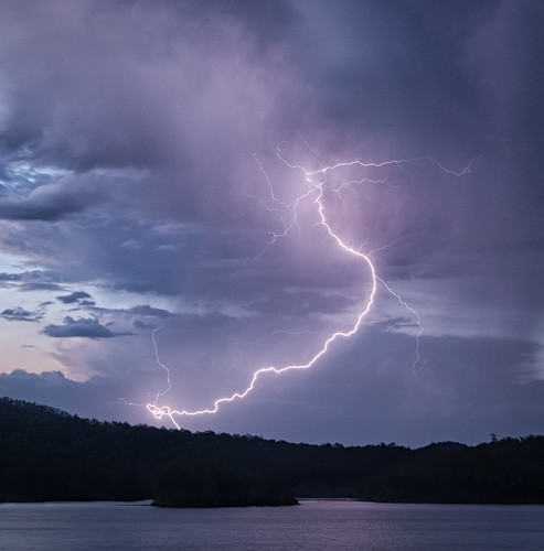 storm nikon df australia queensland lightning storms lightningbolt stormclouds summerstorm southeastqueensland scenicrim wyaralong wyaralongdam lakewyaralong