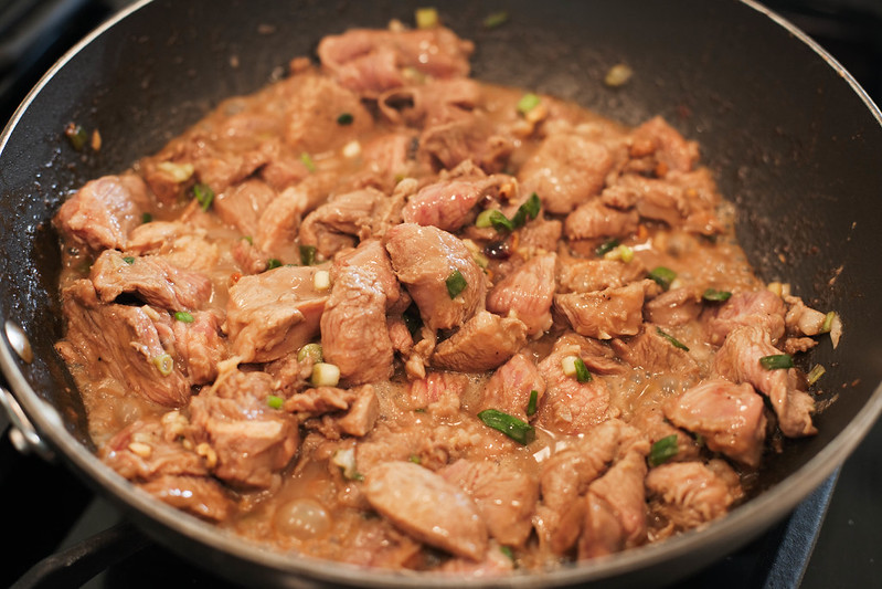 cute & little blog | hoisin lamb stir fry recipe | 30-minute weeknight meal solution #LocalLambGlobalFlavor