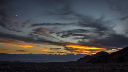 california sunset moon crescent deathvalley nikond5200