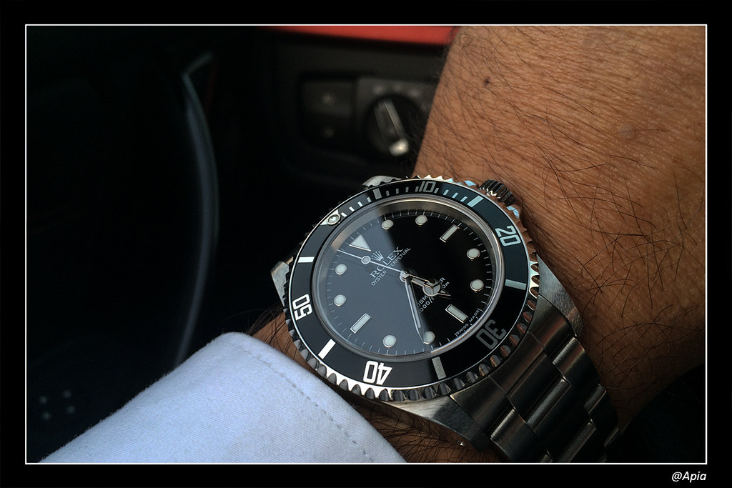 Elle s'appelle toujours Désirée... Submariner 14060M deux lignes... - Page 21 15498366299_5983f16498_b