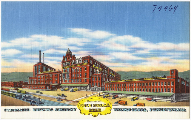 Stegmaier_Brewing_Company,_home_of_gold_medal_beer,_Wilkes-Barre,_Pennsylvania