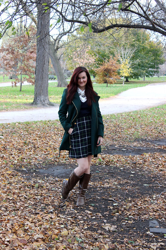 The Trendy Sparrow: Outfit of the Day: Preppy Emerald Green