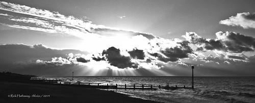 sea blackandwhite bw beach clouds sunrise mono seaside westsussex iphone rustington iphone4s rhfo2o