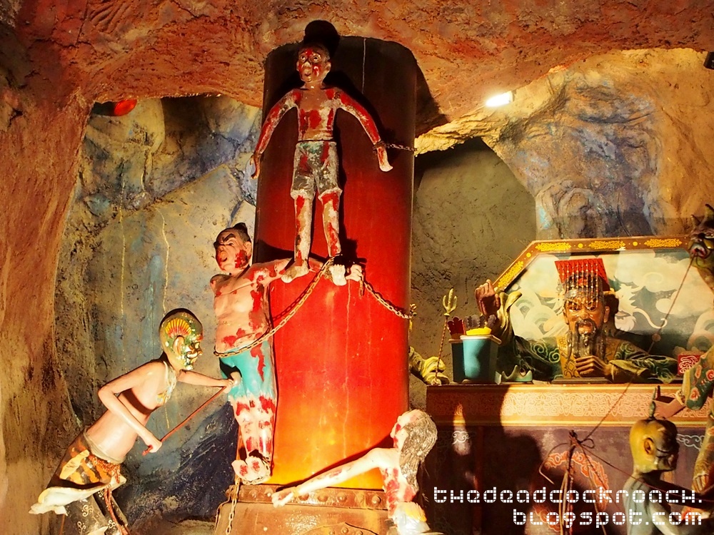 aw boon haw, aw boon par, chinese values, folklore, haw par villa, mythology, sculptures, statues, ten courts of hell, tiger balm, tiger balm garden, 虎豹别墅, singapore, where to go in singapore,Tthird court of hell, yama,king songdi