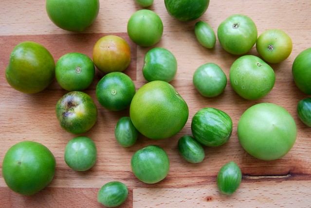 How To Make Fried Green Tomatoes