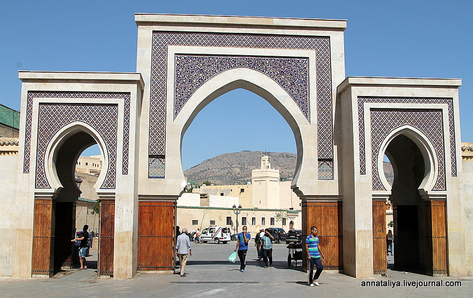 Зачем в этом марокканском городе каждому туристу вручают веточку мяты? IMG_5220