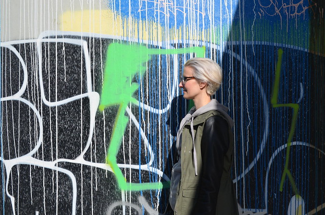 Berlin Steglitz Bierpinsel graffiti wall and Kate profile