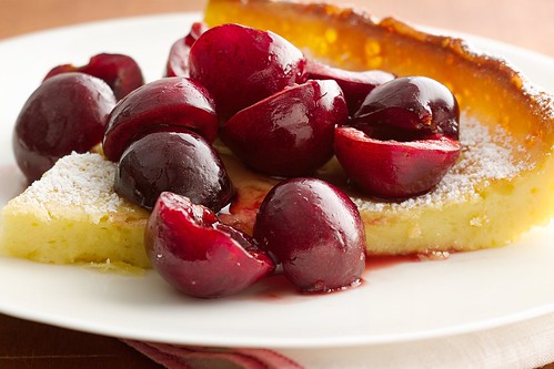 Cherry-Vanilla Dutch Pancake