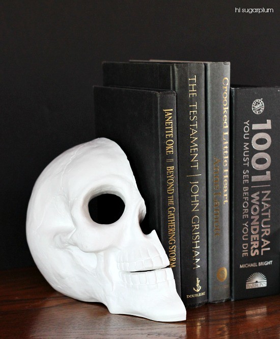 Hi Sugarplum | DIY Skull Bookends