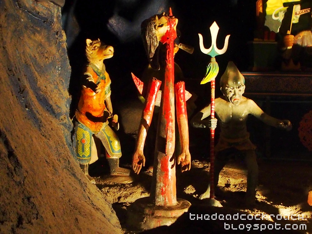 aw boon haw, aw boon par, chinese values, folklore, haw par villa, mythology, sculptures, statues, ten courts of hell, tiger balm, tiger balm garden, 虎豹别墅, singapore, where to go in singapore,ninth court of hell,yama,king pingdeng