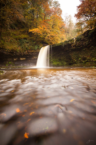 uk autumn water wales canon landscape waterfall breconbeacon sgwdgwladus 5dmarkii