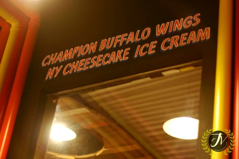 Buffalo's Wings N' Things