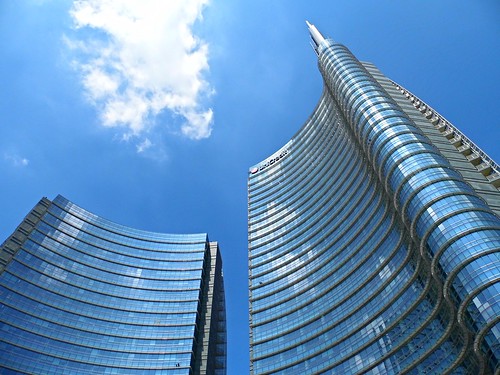 new city blue windows sky urban italy milan tower glass architecture modern clouds buildings europe european skyscrapers milano union towers porta piazza gae nuova lombardy 2014 unicredit aulenti