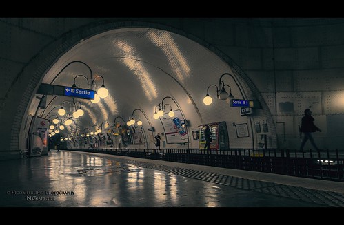 Paris n137 - Le Metro