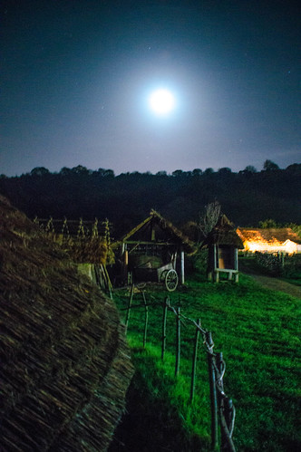 england halloween hampshire moonlight celticnewyear butserancientfarm